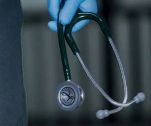 Día Nacional del Médico encuentra al gremio entre denuncias y reclamos por atención primaria