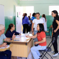 Rehabilitación y el HOMS brindan servicios de salud gratuitos en Constanza
