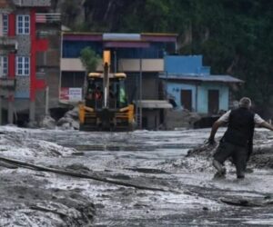 Nepal eleva a más de 1.900 los desaparecidos por la riada tras sumar 933 trabajadores