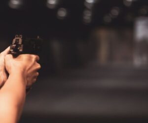 Dictan orden de captura para autor del tiroteo en Suiza