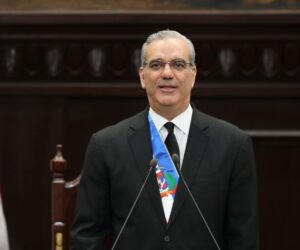 Abinader remueve piezas clave del Gobierno al cumplir dos años de su segundo mandato