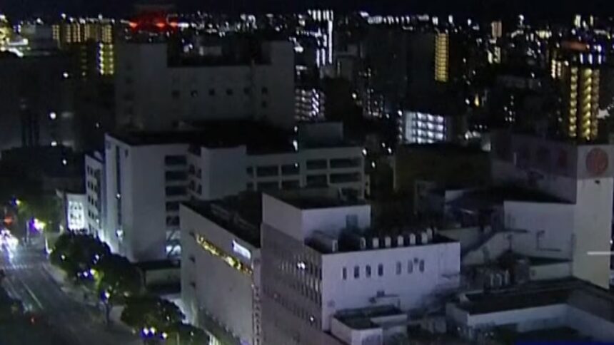 Un terremoto de magnitud 5,9 sacudió la región de Tokio y activó alertas en el este de Japón