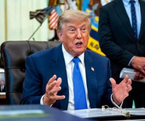 Trump insiste en que Irán no tendrá arma nuclear cuando termina plazo de memorando de paz
