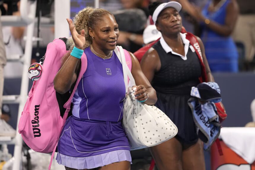 Venus y Serena Williams emocionan a Cincinnati con su regreso en dobles