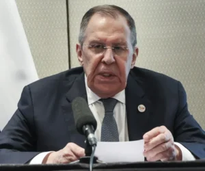 Rusia advierte que podría considerar participación británica en la guerra de Ucrania