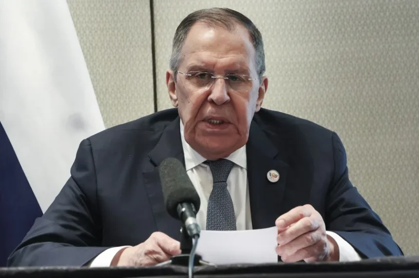 Rusia advierte que podría considerar participación británica en la guerra de Ucrania