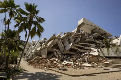 Sube a 6.438 la cifra de muertos por el doble terremoto en Venezuela del 24 de junio