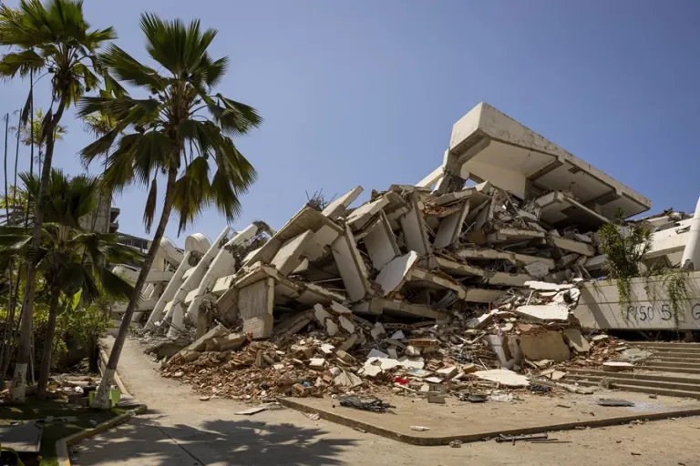 Sube a 6.438 la cifra de muertos por el doble terremoto en Venezuela del 24 de junio