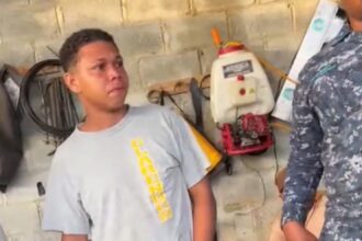 Hombre muere tras recibir una estocada en El Dean, Monte Plata; presunto agresor se entrega a la Policía