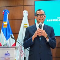 Ministro de Trabajo apuesta al diálogo pese a rechazo de sindicalistas a reabrir reforma laboral