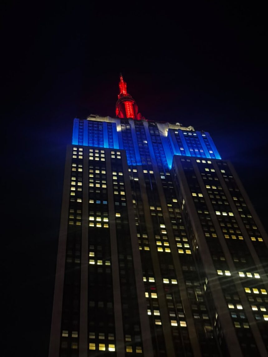 Empire State Building se ilumina con los colores dominicanos con participación de Santiago Matías
