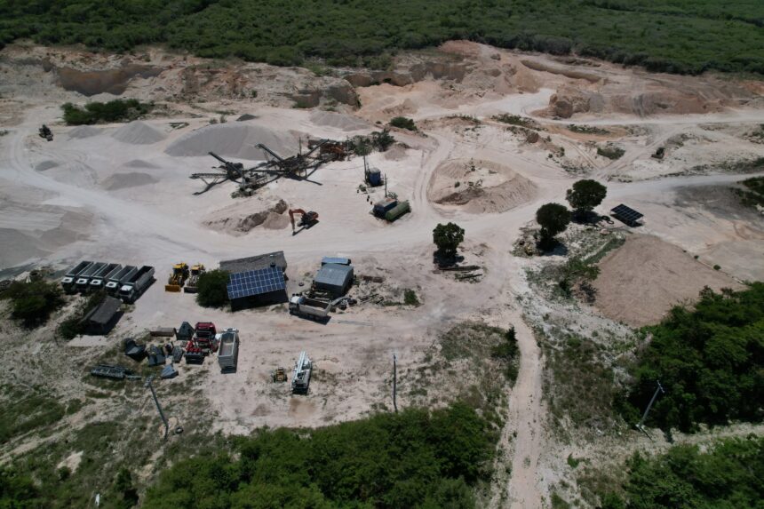 Juntas de Vecinos de El Cachón exigen consulta comunitaria antes de otorgar permisos de explotación minera