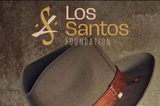 Romeo Santos presenta "Fundación Los Santos" para apoyar a niños con autismo