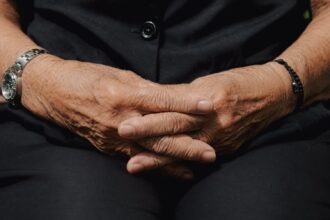 Estudio de PUCMM vincula la microbiota intestinal con el riesgo de deterioro cognitivo