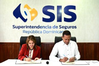 Superintendencia de Seguros y UNIBE acuerdan fortalecer capacitación y cultura de cumplimiento en el sector