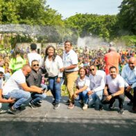 Alcaldía de Los Alcarrizos concluye Campamento Infantil de Verano 2026 con entrega de útiles escolares