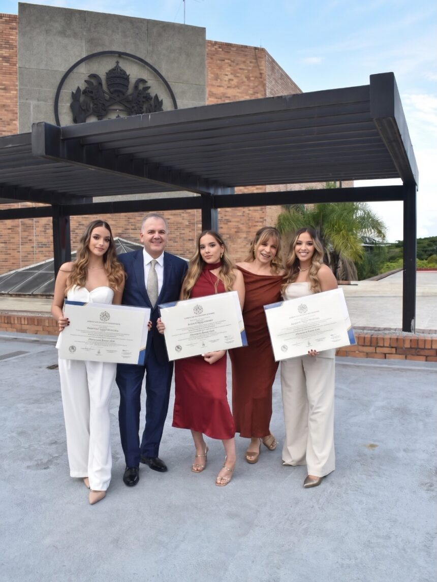 “No sé cómo vivir sin mis hermanas”: joven sobrevive al terremoto de Colombia que le arrebató toda su familia