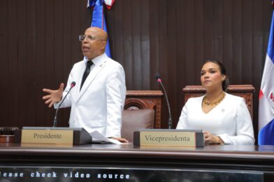 El diputado Alfredo Pacheco fue juramentado este domingo, por décima ocasión, como presidente de la Cámara de Diputados.