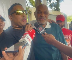 Nelson Javier: “Los políticos tradicionales tienen que ponerse las pilas ante el fenómeno Santiago Matías”
