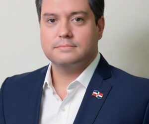 Alejandro Campos pasa del Consejo a la Dirección Ejecutiva de Autoridad Portuaria