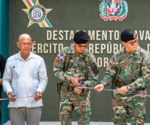 Ejército entrega remozados destacamentos de El Higuerito y Navarrete