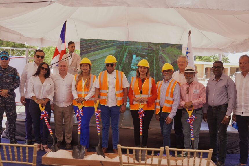 Gobierno Central y COAAROM inician construcción de redes de agua potable en Villa Real y Doña Olga 2