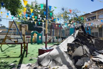 Escuelas con filtraciones, trabajos paralizados y falta de cupos a días del regreso a clases