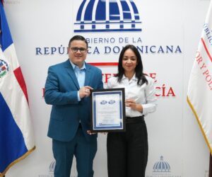 INDOCAL entrega a Interior y Policía recertificación ISO de Calidad y actualización Antisoborno