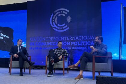 Santiago Matías destaca desde el Congreso de Comunicación Política el poder empresarial y digital de su plataforma