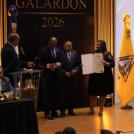Colegio Médico Dominicano otorga su máximo galardón al doctor Roberto Antonio Nina Bautista