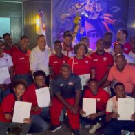 Pedro Tineo entrega más de RD$500 mil a atletas medallistas en Monte Plata