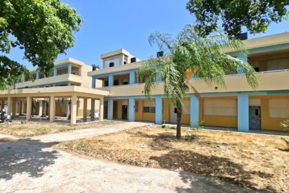 Valverde fortalece infraestructura escolar con 35 nuevas aulas y 31 centros rehabilitados