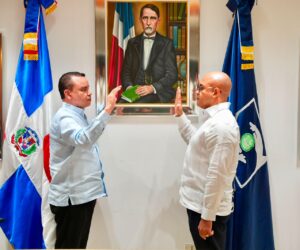 Designan a Gewil Acosta como director interino del Hospital Padre Billini