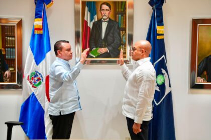 Designan a Gewil Acosta como director interino del Hospital Padre Billini