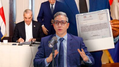 Rodolfo Santos respalda titulación de áreasprotegidas y pide compensación justa apropietarios