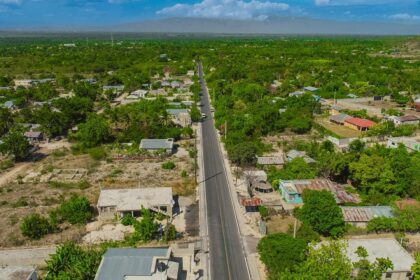 Abinader inaugura carretera Cabral–Polo y fortalece conexión vial para el desarrollo del Sur