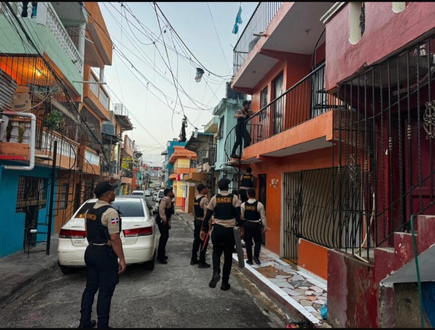 DNCD y Ministerio Público ocupan 2,780 gramos de presuntas drogas en el Distrito Nacional