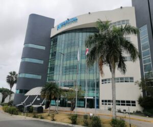 Arianna Michelle Ciprián continúa ingresada tras accidente de Nino Dollar