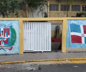 Año escolar inicia este lunes con llamado a padres a enviar a sus hijos desde el primer día