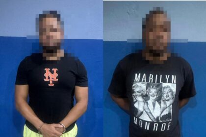 Policía apresa a dos hombres y ocupa drogas y armas en La Vega