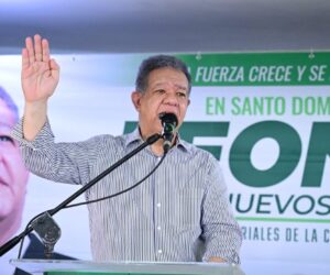 Leonel Fernández denuncia apagones de hasta 12 horas en Santo Domingo Este