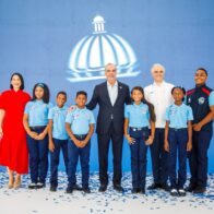 Abinader abre año escolar con llamado a elevar la calidad de los aprendizajes