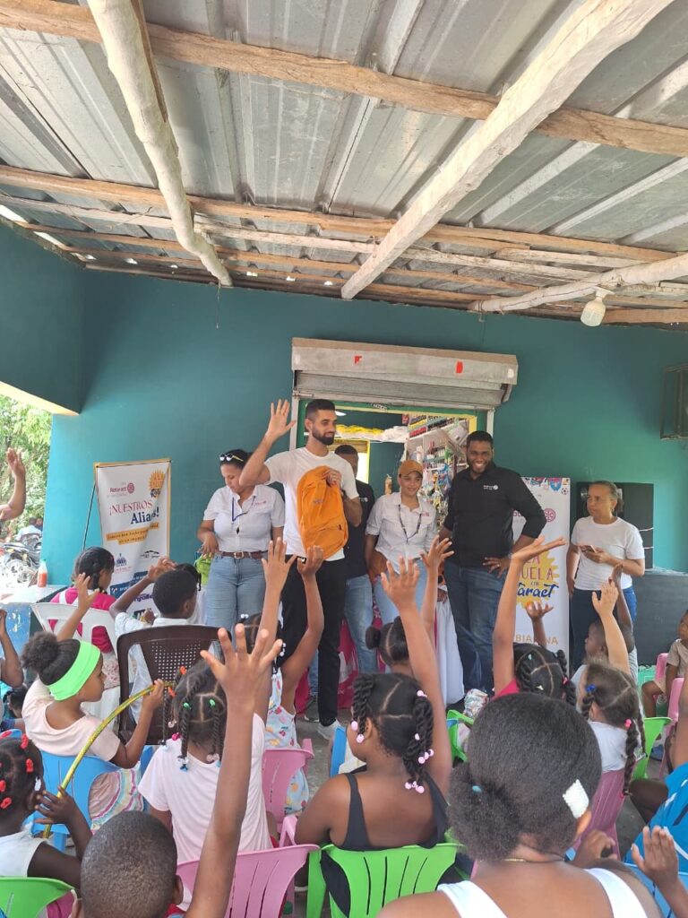 Club Rotaract San Cristóbal realizó con éxito jornada a la Escuela con Rotaract