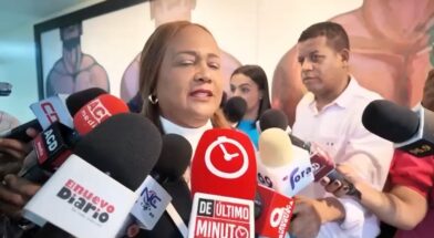 Abinader cambia formato de “LA Agenda Semanal”: periodistas no podrán asistir presencialmente