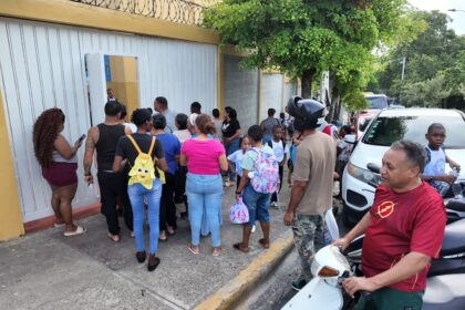 Primer día de clases: Escuelas publicas de Santo Domingo reportan mayor asistencia que el año pasado