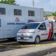 Encuentran hombre muerto en camión estacionado en Migración
