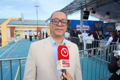 MINERD regula desde hoy el uso de celulares y dispositivos electrónicos en las escuelas