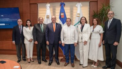 DO Sostenible fortalece la transparencia con Comisión de Veeduría Ciudadana