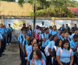 Más del 70 % de los estudiantes inicia el año escolar en el Liceo María Dolores Velásquez Romero de Zambrana