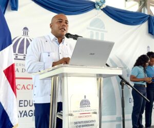 Inicia el año escolar 2026-2027 en Monte Plata con más de 54 mil estudiantes